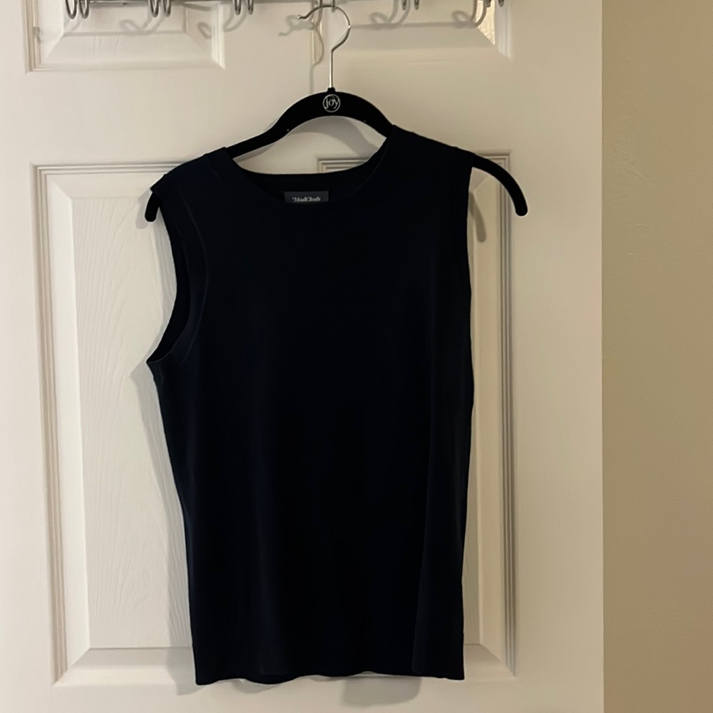 ModCloth navy crew neck sleeveless sweater. Size M